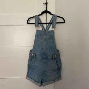 URBAN OUTFITTERS denim overalls